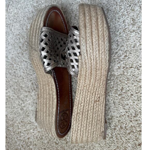 Tory Burch Bronze Leather Thatched Platform Wedge Sandals Size 8.5 - Picture 5 of 10